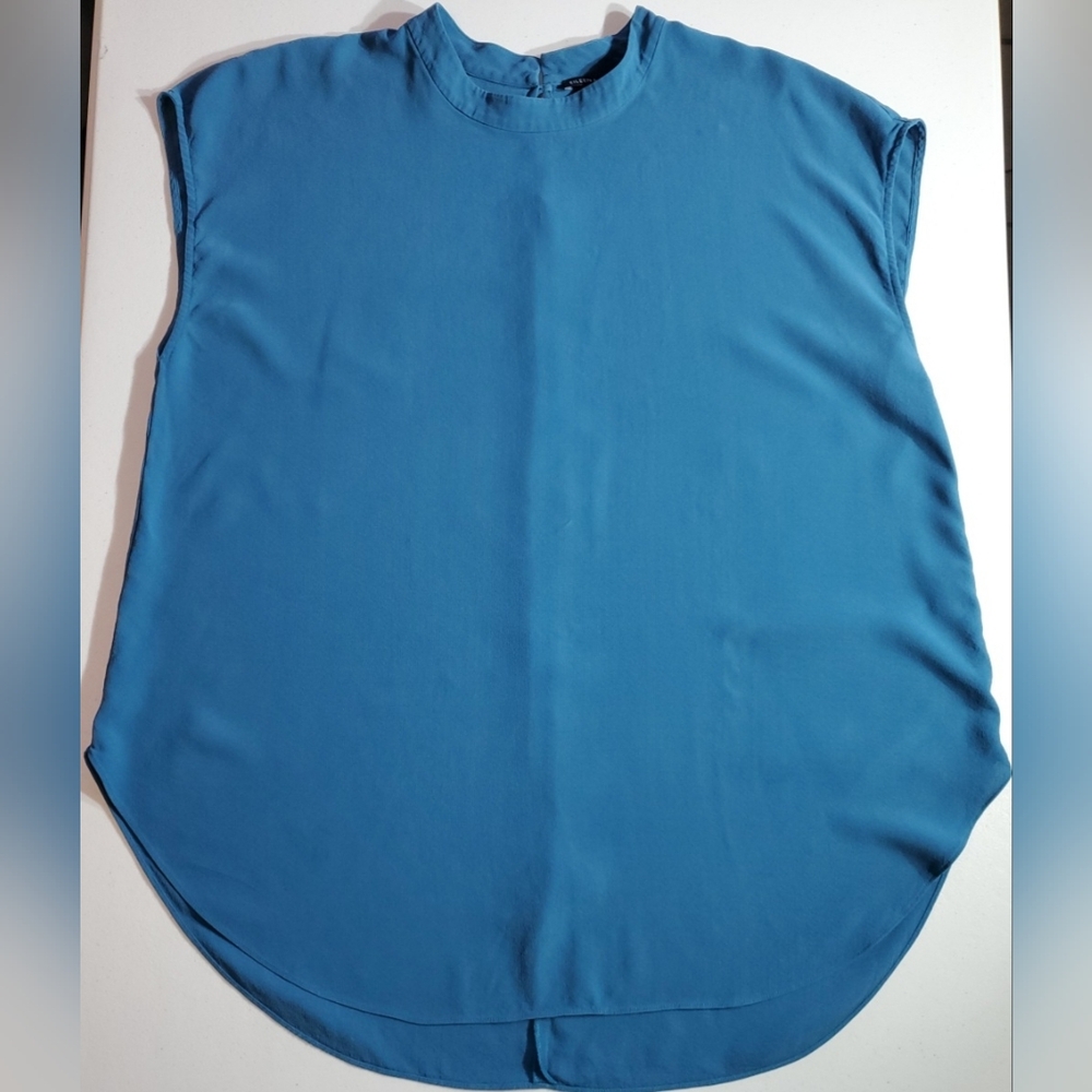 Eileen Fisher 100% Silk Ocean Blue Sleeveless Blouse